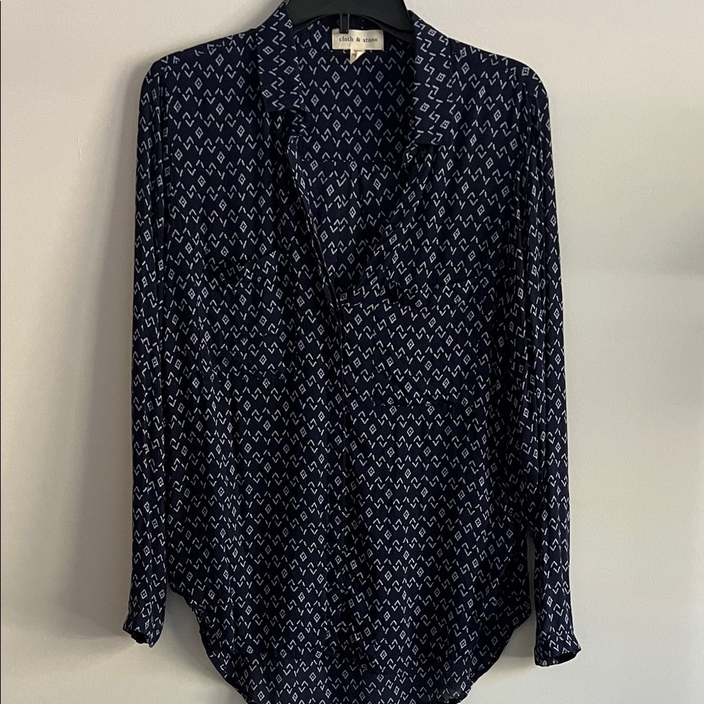 Cloth & Stone Navy Geometric Blouse